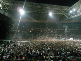 MDNA Tour - Istanbul - 7 June 2012 - Madonna Turkiye Part 2 (41)