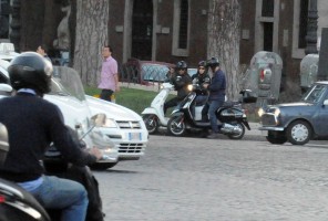 Madonna riding a Vespa in Rome - 13 June 2012 (37)