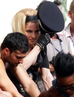 On the set of Turn up the Radio - Florence - Madonna (7)