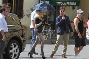 On the set of Turn up the Radio - Florence - Madonna (49)
