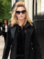 Madonna out and about in London - 20 July 2012 (2)