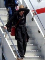 Madonna arriving at the Galeao Airport, Rio de Janeiro (4)