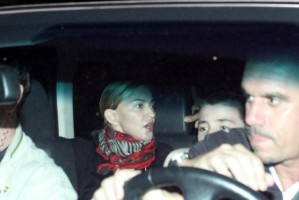 1 December 2012 - Madonna Having dinner with Luciano Huck, Rio de Janeiro (5)