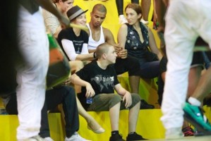Madonna attends AfroReggae in Rio de Janeiro - Part 2 (7)