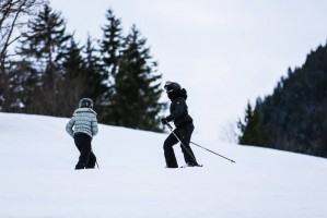 Madonna skiing in Gstaad, Switzerland - Part 2 (14)