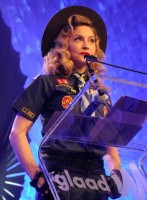 Madonna dressed up as boy scout at the GLAAD Media Awards - Anderson Cooper - Backstage (15)