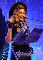 Madonna dressed up as boy scout at the GLAAD Media Awards - Anderson Cooper - Backstage (35)
