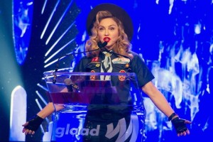 Madonna dressed up as boy scout at the GLAAD Media Awards - Anderson Cooper - Backstage - HQ (12)