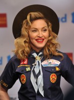 Madonna dressed up as boy scout at the GLAAD Media Awards - Anderson Cooper - Backstage - HQ (55)
