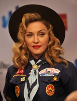 Madonna dressed up as boy scout at the GLAAD Media Awards - Anderson Cooper - Backstage - HQ (57)