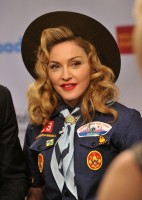 Madonna dressed up as boy scout at the GLAAD Media Awards - Anderson Cooper - Backstage - HQ (58)