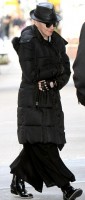 Madonna out and about New York, Kabbalah Centre - 23 March 2013 (1)