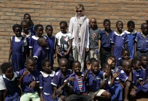 Madonna and family visiting Malawi - Mkoko Primary School - 2 April 2013 UPDATE (4)