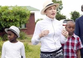 Madonna visits Mphandula Childrencare Centre in Namitete, Malawi - 5 April 2013 (1)