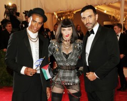 Madonna attends the Met Gala in New York - 6 May 2013 - Punk (6)