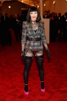 Madonna attends the Met Gala in New York - 6 May 2013 - Punk (9)