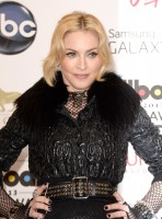 Madonna at the Billboard Music Awards Press Room - 19 May 2013 (26)