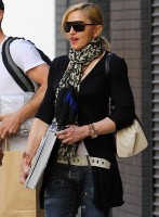 Madonna Out and About in New York - 29 May 2013 (5)
