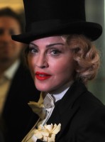 Madonna MDNA Tour Premiere Screening Paris Theater New York - Part 04 (14)