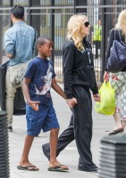Madonna out and about in London - 27 July 2013 (4)