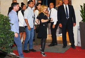 Madonna at the Hard Candy Fitness Centre, Rome - 21 August 2013 (3)