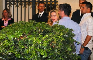 Madonna at the Hard Candy Fitness Centre, Rome - 21 August 2013 (5)