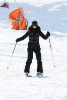 Madonna spotted skiing in Gstaad, Switzerland - December 2013 (4)