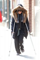 Madonna out and about on crutches in New York - 17 January 2014 (6)