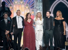 Madonna performs at the 56th annual Grammy Awards with Macklemore (20)