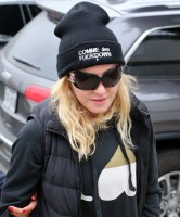 Madonna out and about in Los Angeles - Gym - 30 January 2014 (4)