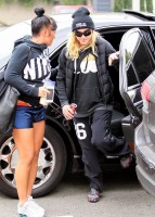 Madonna out and about in Los Angeles - Gym - 30 January 2014 (9)