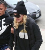Madonna out and about in Los Angeles - Gym - 30 January 2014 (11)