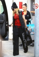 Madonna out and about in Los Angeles - 7 March 2014 (9)