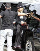Madonna out and about in Los Angeles - 7 March 2014 (13)