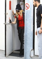 Madonna out and about in Los Angeles - 7 March 2014 (14)