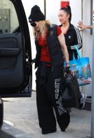 Madonna out and about in Los Angeles - 7 March 2014 (25)