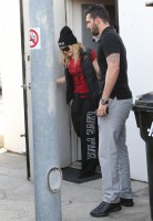 Madonna out and about in Los Angeles - 7 March 2014 (27)