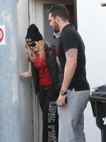 Madonna out and about in Los Angeles - 7 March 2014 (29)