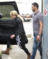 Madonna out and about in Los Angeles - 17 April 2014 (19)