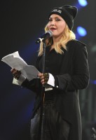 Madonna attends Amnesty International's Bringing Human Rights Home concert - 5 February 2014 (19)