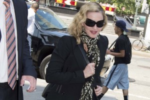 Madonna shows up for jury duty in New York - 7 July 2014 (3)
