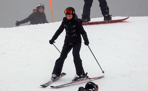 Madonna spotted skiing in Gstaad, Switzerland - 2 January 2015 (3)