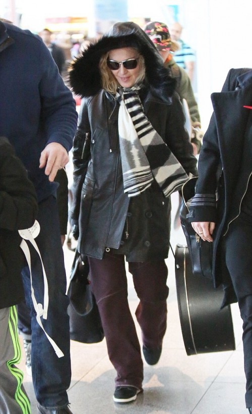 Madonna back in New York - 7 January 2014 - Pictures (1)