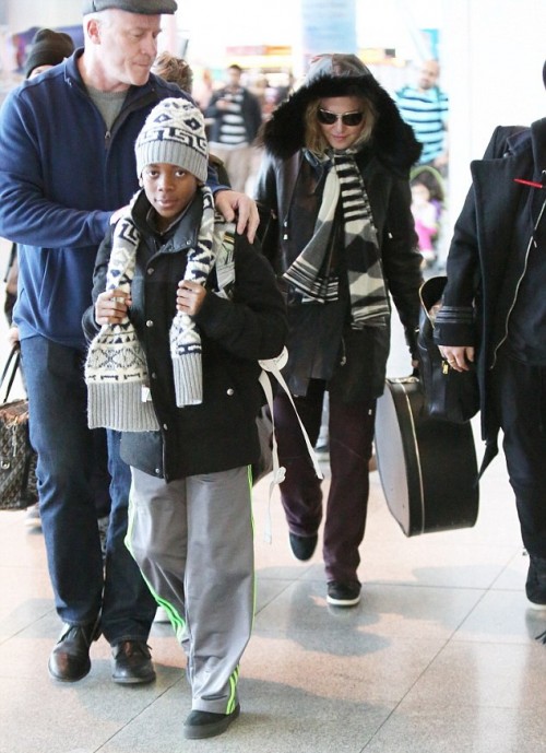 Madonna back in New York - 7 January 2014 - Pictures (6)