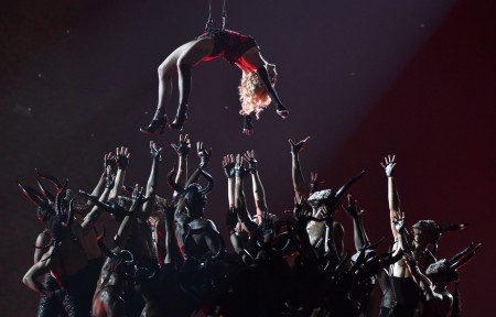 Madonna attends the 2015 Grammy Awards - Performance (1)