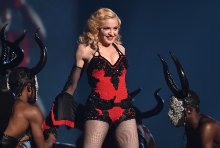 Madonna attends the 2015 Grammy Awards - Performance (3)
