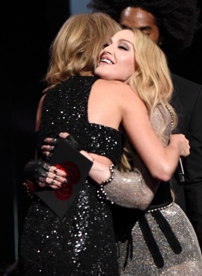 Madonna at the iHeartRadio Music Awards and Taylor Swift (17)