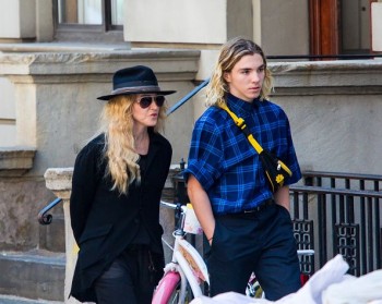 Madonna out and about in New York - 7 August 2015 (17)