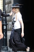 Madonna leaves the St-James Hotel in Montreal - 7 September 2015 (8)