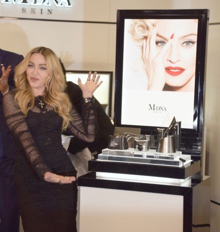 Madonna promotes MDNA Skin in Tokyo - 15 February 2016 (3)